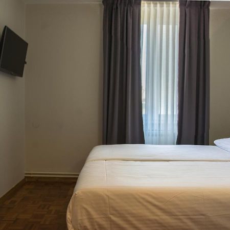 Hotel Minerva Медулин Екстер'єр фото