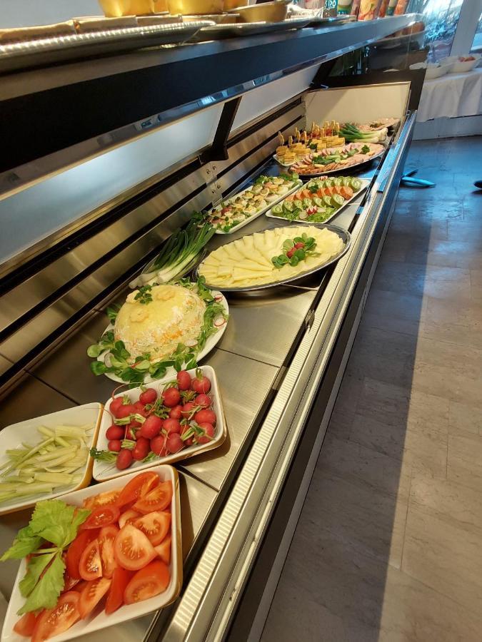 Hotel Minerva Медулин Екстер'єр фото