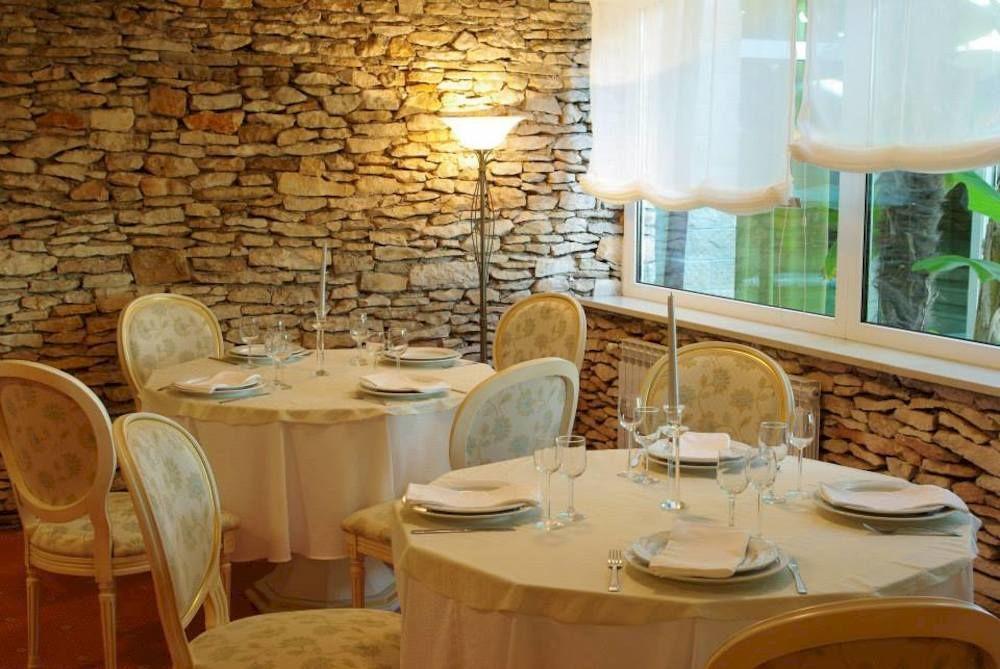 Hotel Minerva Медулин Екстер'єр фото
